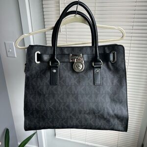 Large Michael Kors Hamilton black monogram satchel